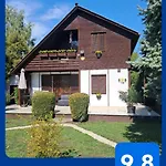 Sunshine Vendeghaz Semesterbostad Balatonfenyves