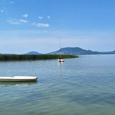 بيت للعطل Sunshine Vendeghaz *