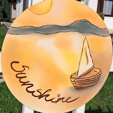 Sunshine Vendeghaz بالاتونفينيفيس