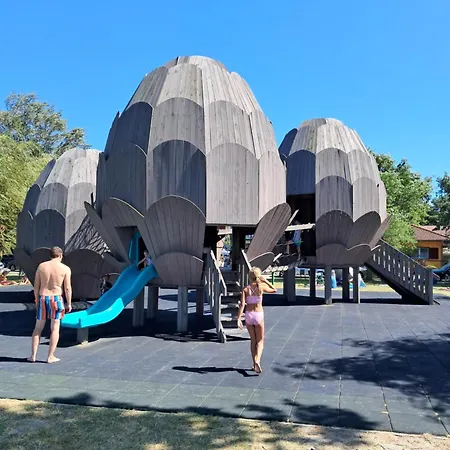 بيت للعطل Sunshine Vendeghaz بالاتونفينيفيس